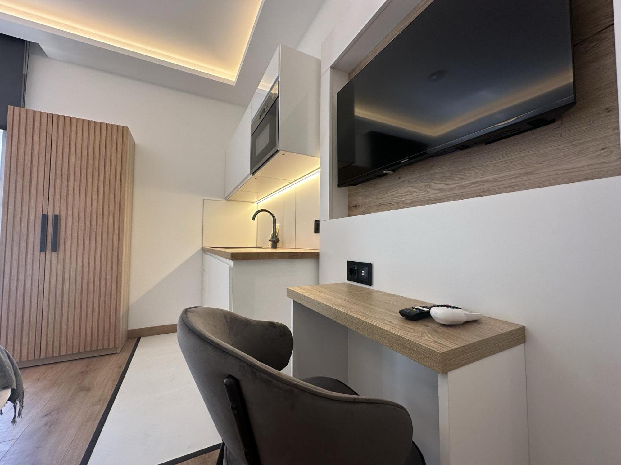 Irreverents Apartament